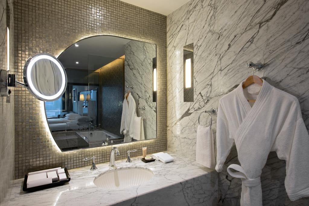Hotel Hyatt Regency Ludhiana Esterno foto